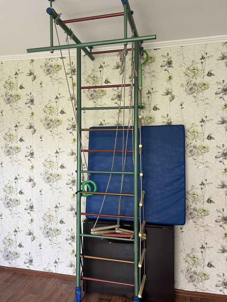 Продаю Шветскую стену