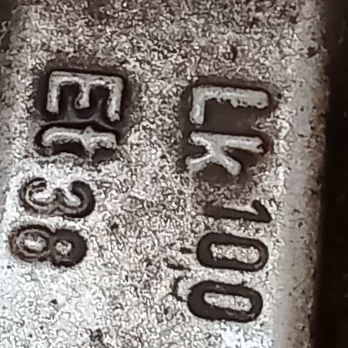 Vând  jante  cu cauciucuri pret 750lei