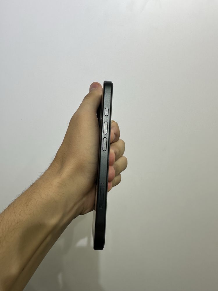 iphone 16 black 128 gb 100%