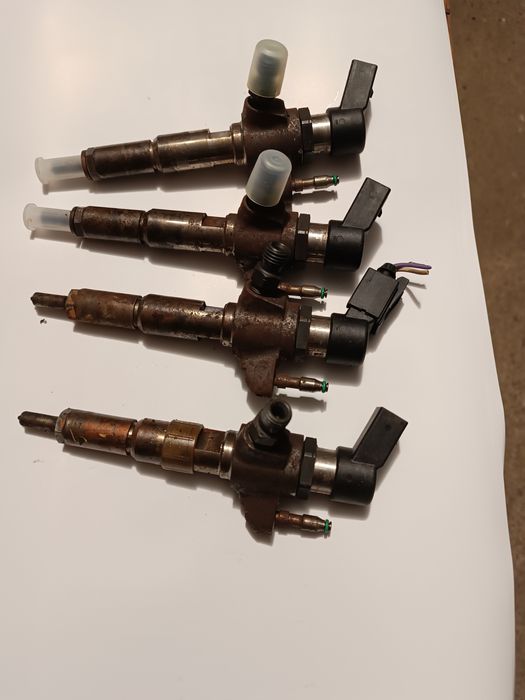 Дюзи 1.6 ХДИ 112 К.С.