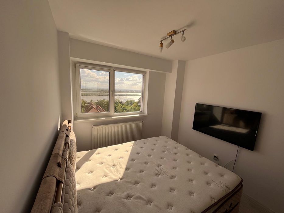 Apartament de inchiriat cu vedere superba la Dunare