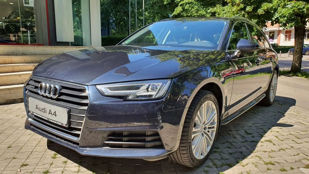 Audi A4 Audi A4 Avant Quattro, fara accidente, intretinere la service de marca