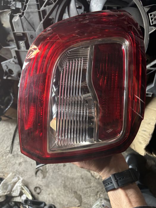 Lampa spate sandero 2015