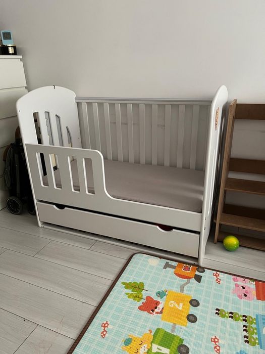 Patut pentru bebe aproape nefolosit