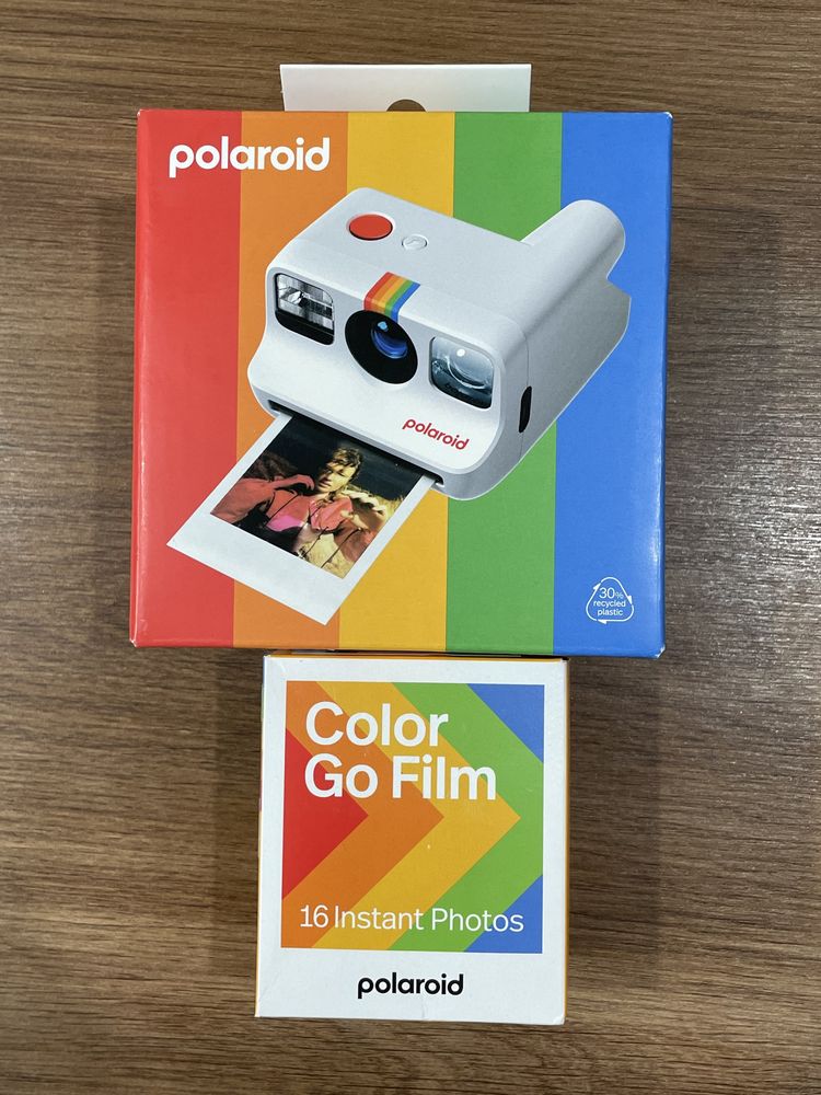 Фотоапарат за моментни снимки Polaroid Go Generation 2