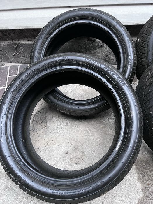 Продам шины свежую зимнюю резину 195/45/16
