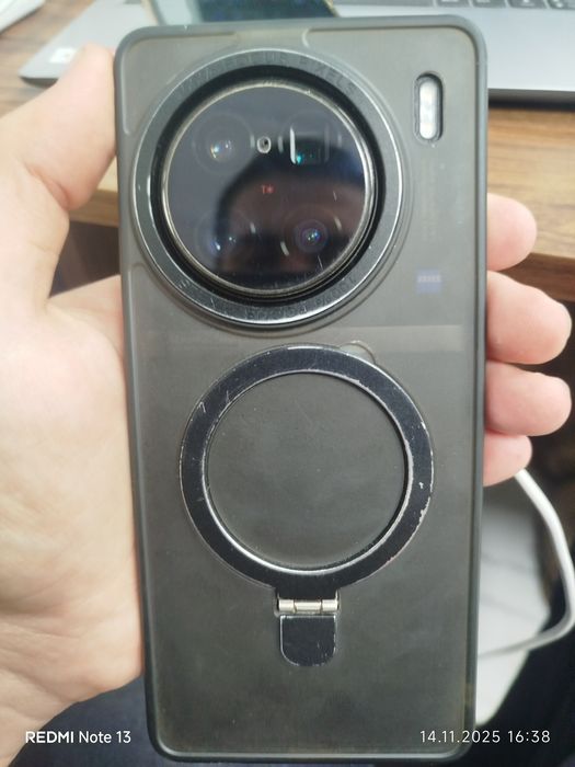 Продаётся телефон Vivo X90 pro+