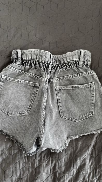 Женски дънкови къси панталони (видове)