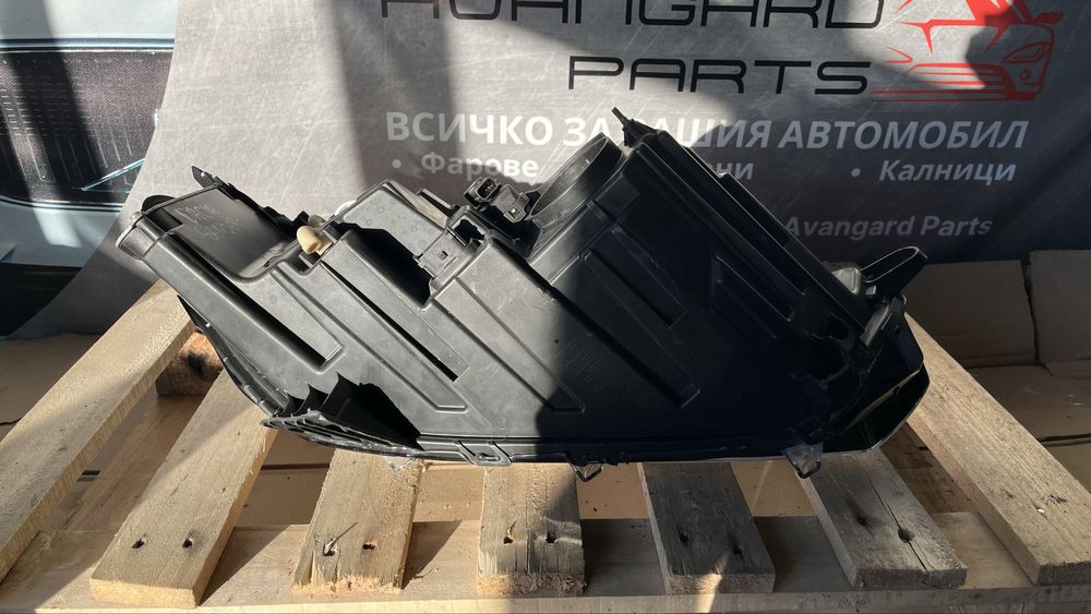 2 броя ляв фар Dacia Sandero 3 2020-