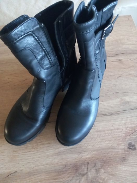 Дамски боти, естествена кожа