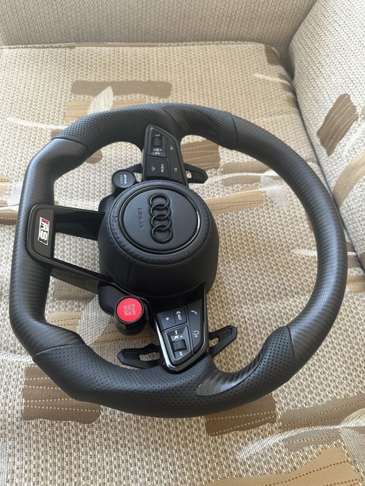 Волан AUDI RS 2011-2017