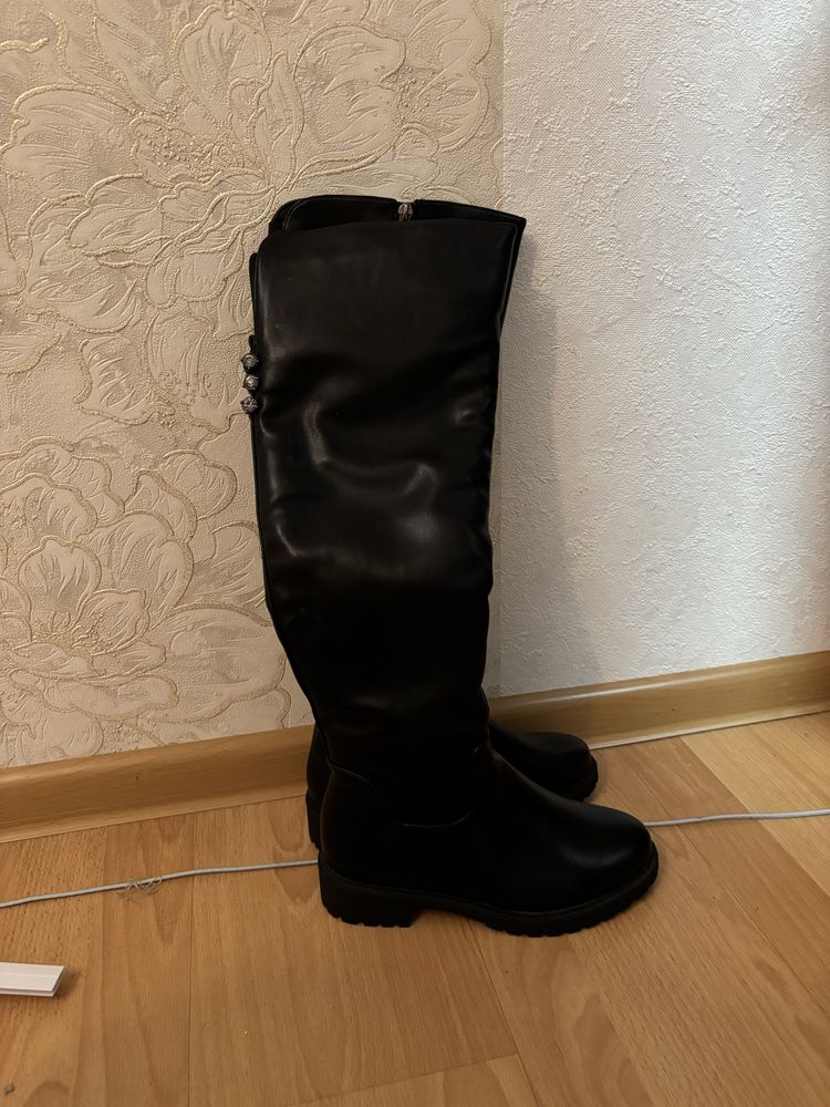 ПРОДАМ сапоги демисезон
