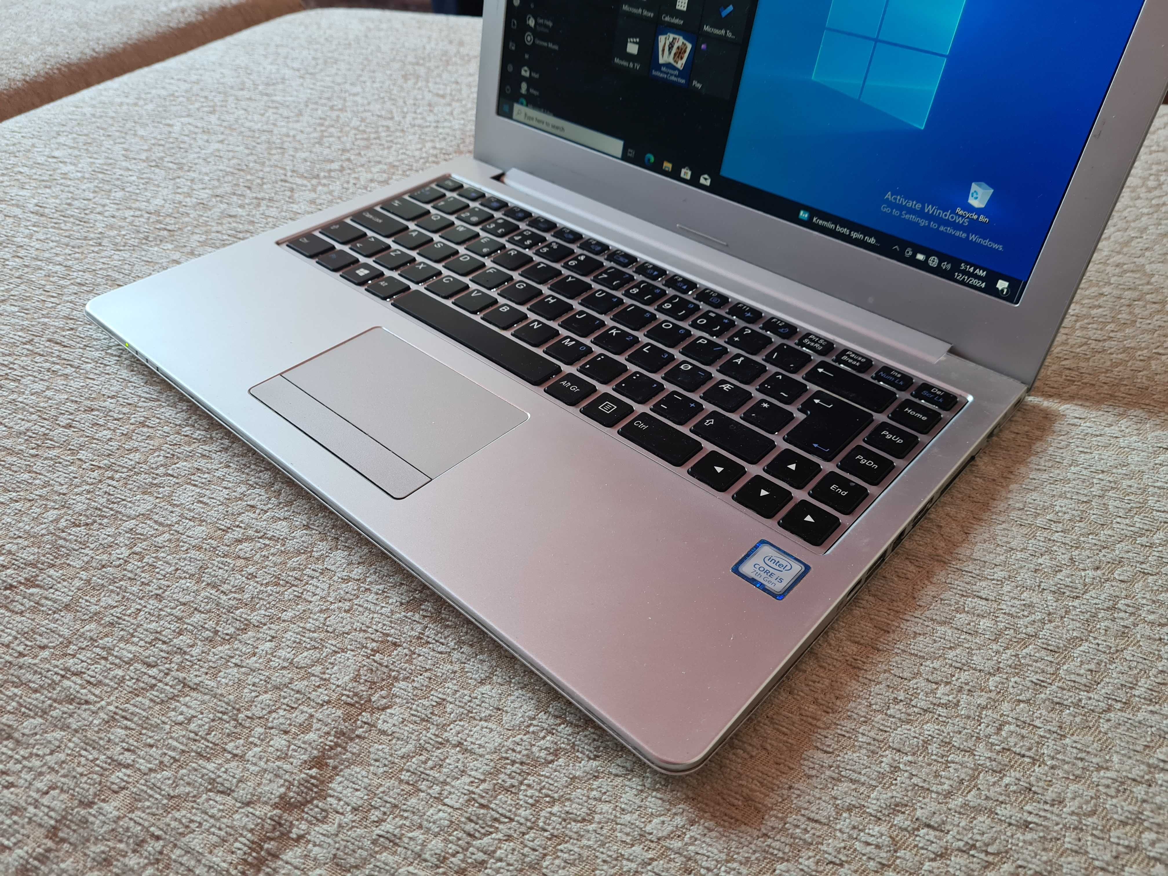 Laptop slim Multicom, 14" FHD, i5-7200u, 8 GB, SSD 256, taste luminate