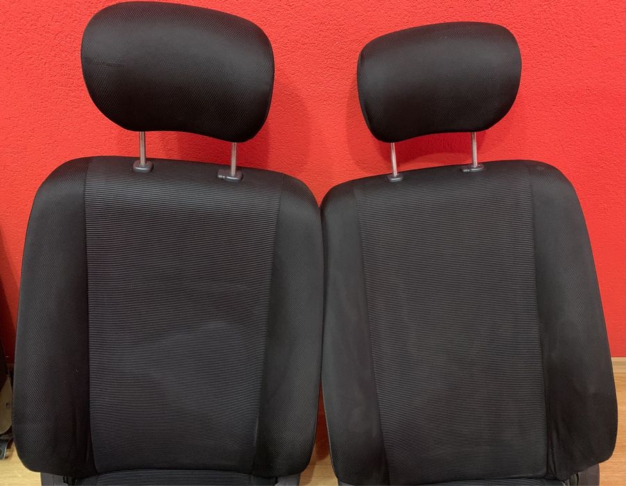 Комплект седалки за Suzuki Liana 2001-2007