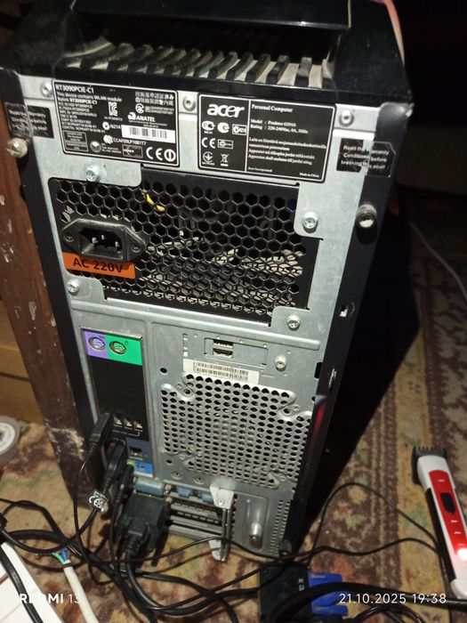 Vând telecomanda samsung