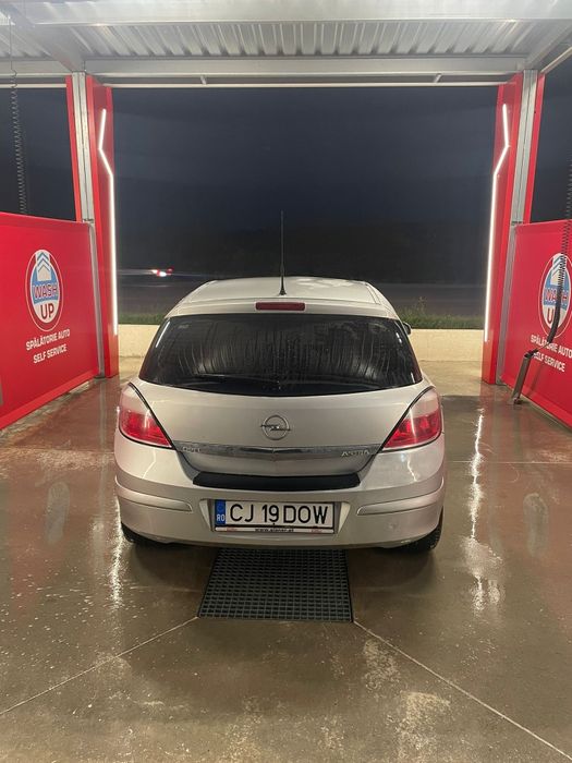 Opel Astra H | Masina Naveta