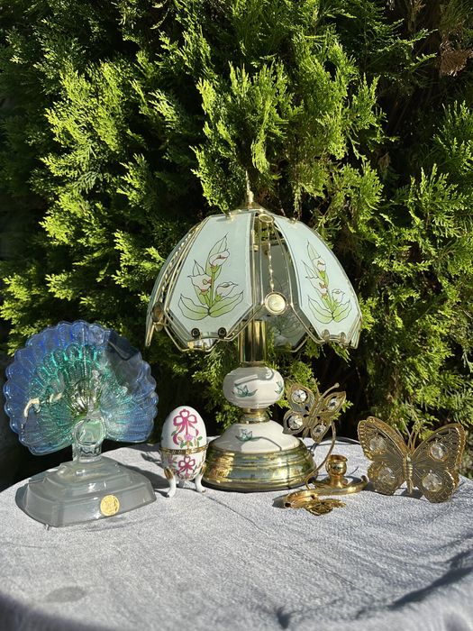 Антикварни красоти – уникални находки за ценители