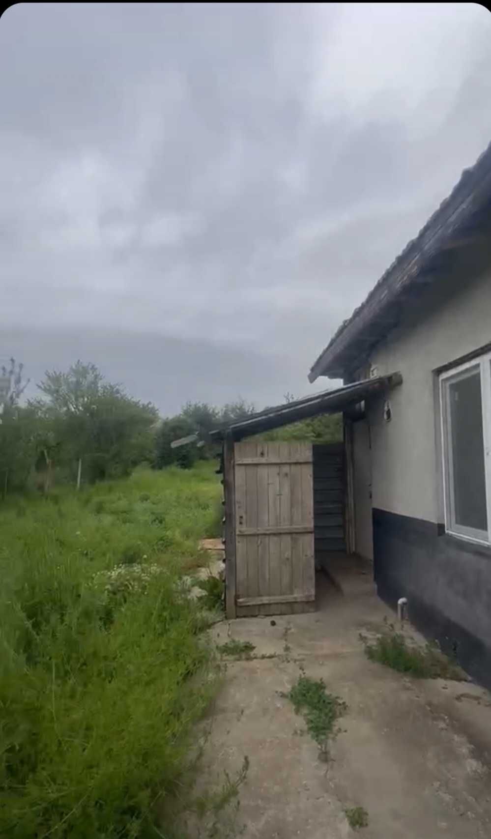 Продавам Къща с голям двор 20.000 лева