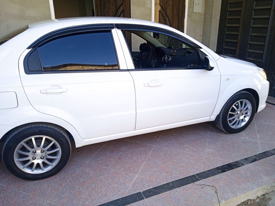 Nexia 3 sotiladi yili