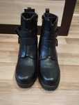Vând bocanci Dockers Noi mărimea 38
