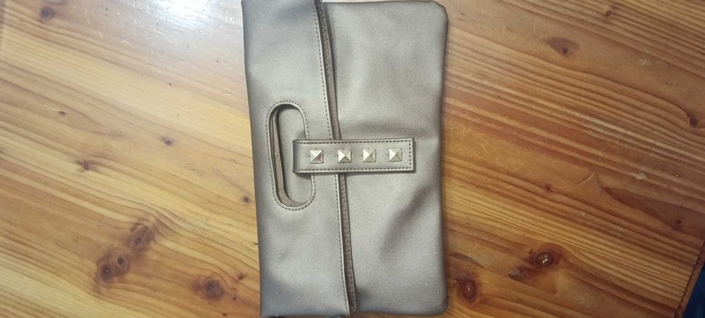 Дамски чанти - нови