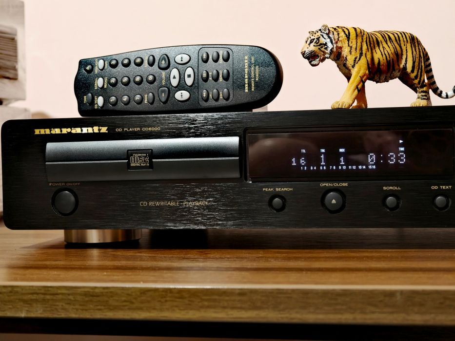 Marantz CD-6000. Rar . High-end cd player. Preț fix !