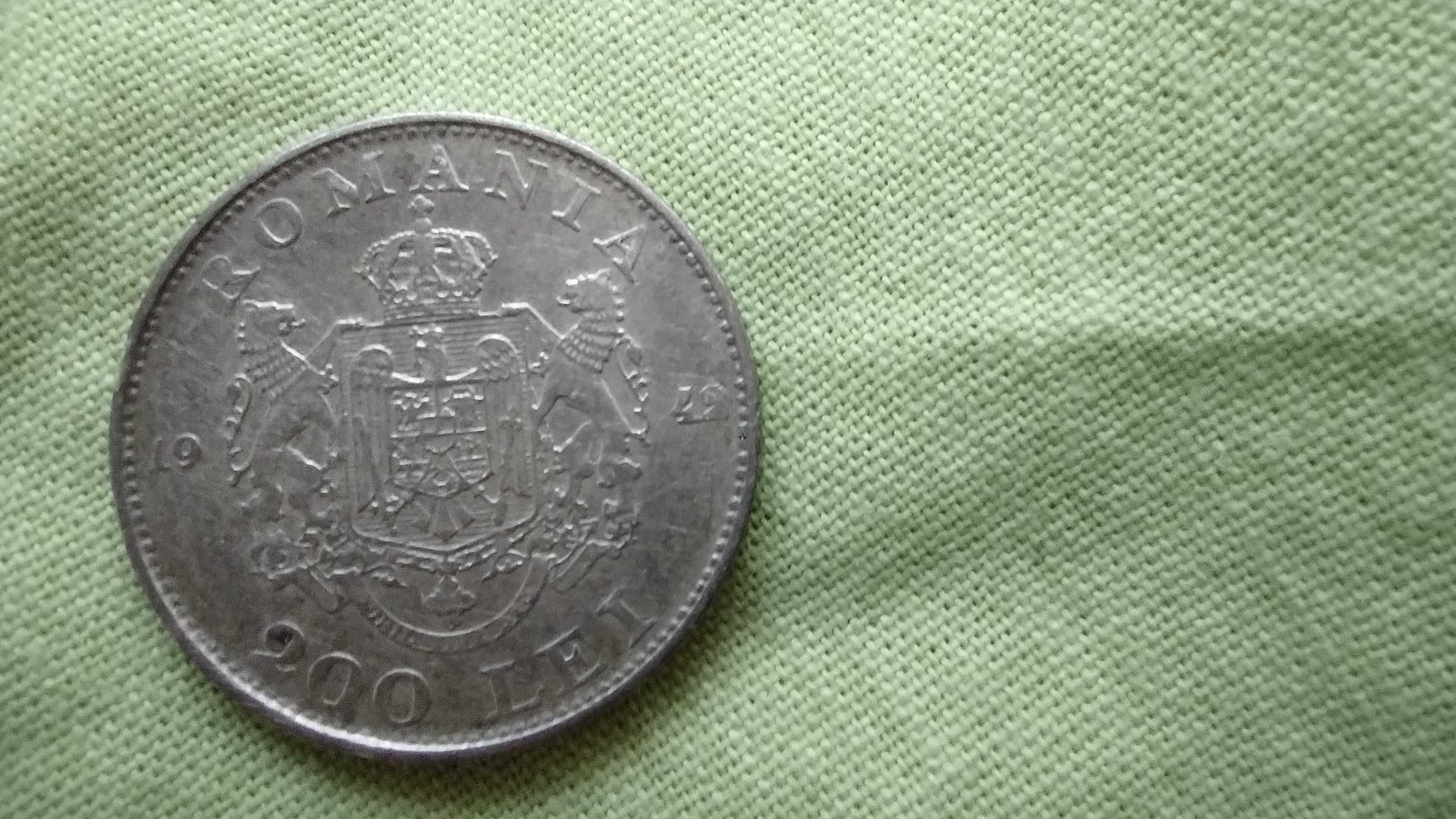 Vând monede vechi  anii 1930-2004  preț 1300 Lei