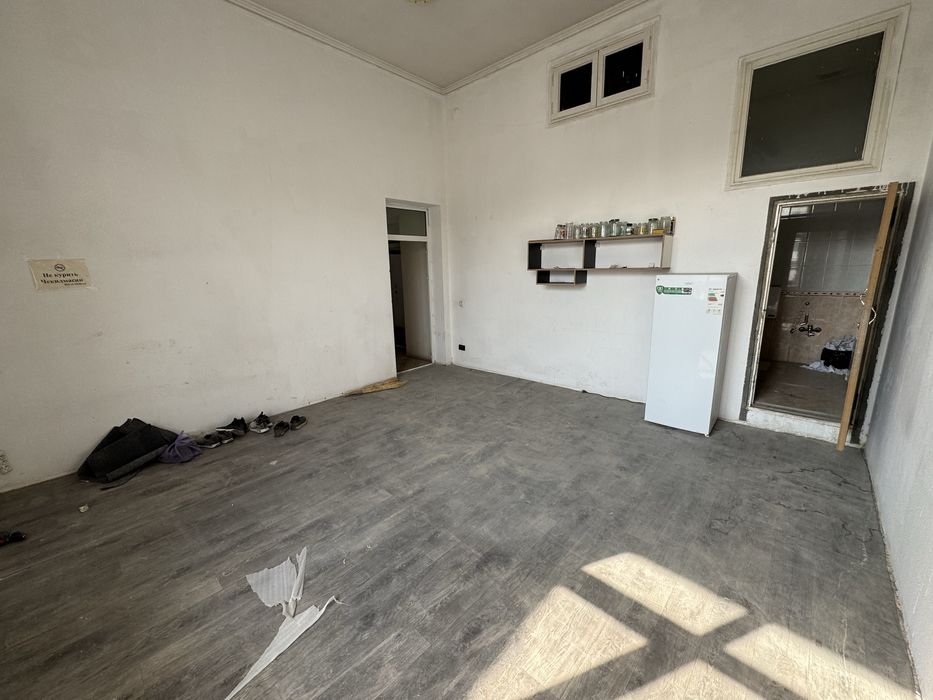 Аренда Склад Жомий 2-етаж