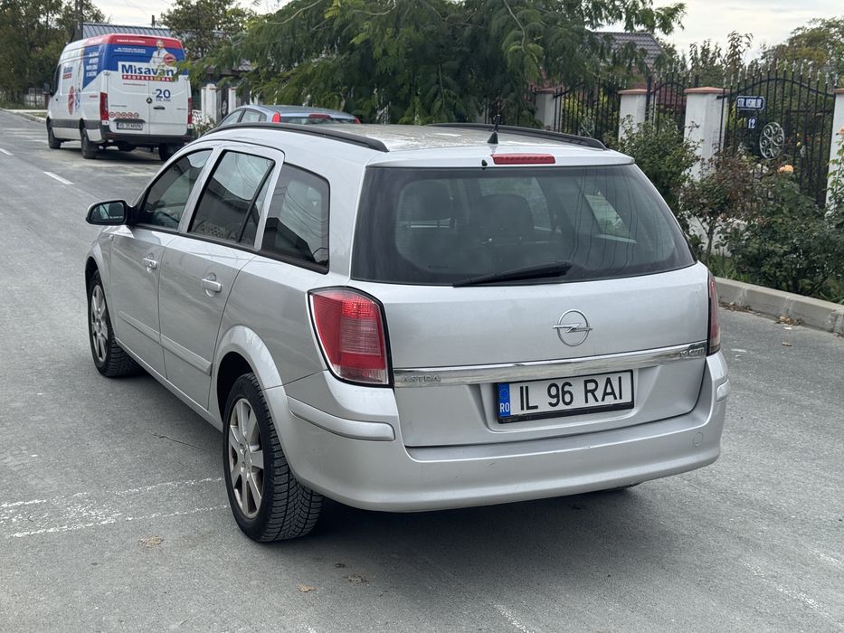 Opel Astra H 1.9 CDTI 120cp