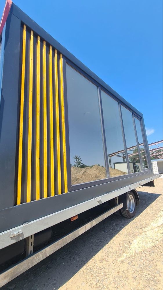 Producem containere modulare tip birou vitrina