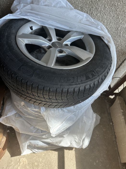 Jante audi cu cauciucuri 225/60/16
