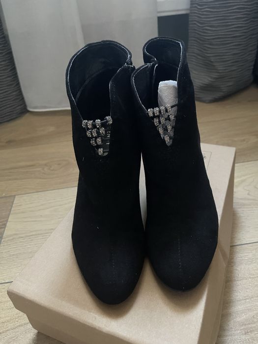 Botine negre elegante