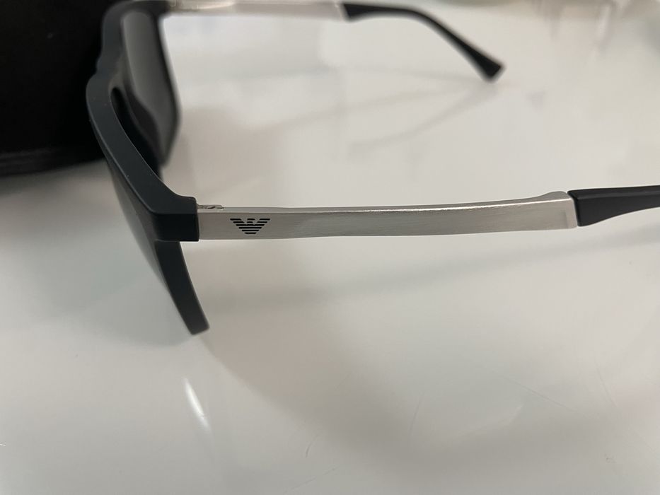 Мъжки слънчеви очила Emporio Armani