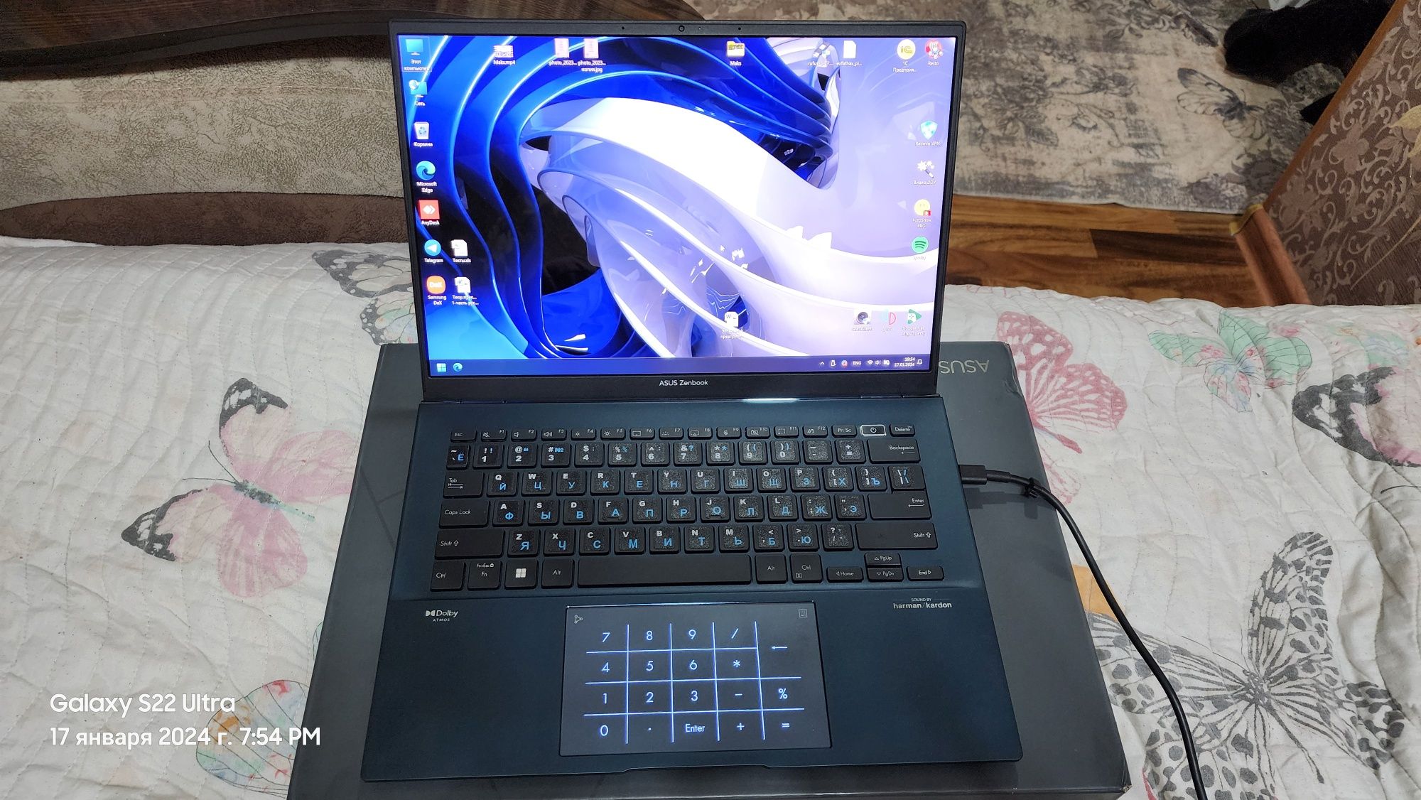 Продам Ноутбук ASUS ZenBook 14 OLED Q409ZA-EVO!