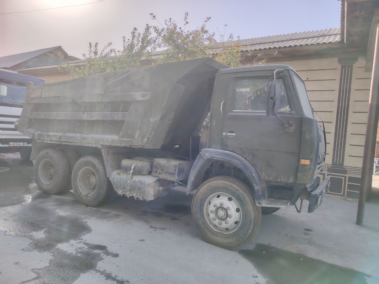 Kamaz sotiladi xolati zor 8000
