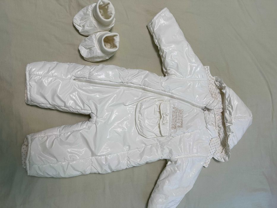 Страхотен зимен бебешки ескимос -космонавт за момиченце