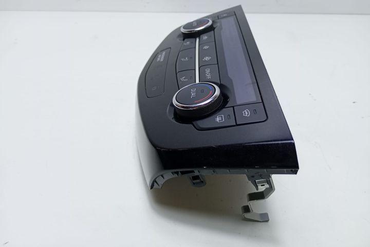 Panou Climatronic 27500HV01A Nissan Qashqai a 2-a generatie J11