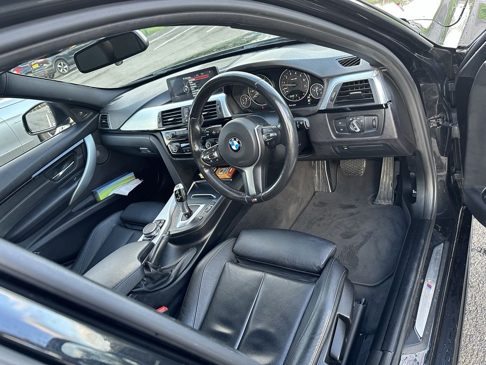 Vand BMW 320i M Sport 2016 (volan pe dreapta) pachet M