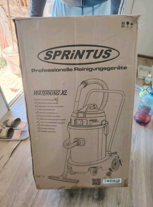 Професионална прахосмукачка Sprintus Waterking XL