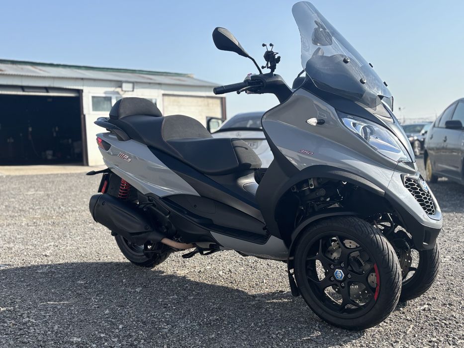 Piaggio mp3 350 sport