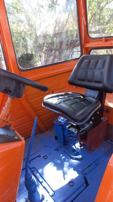 De Vanzare Tractor U650
