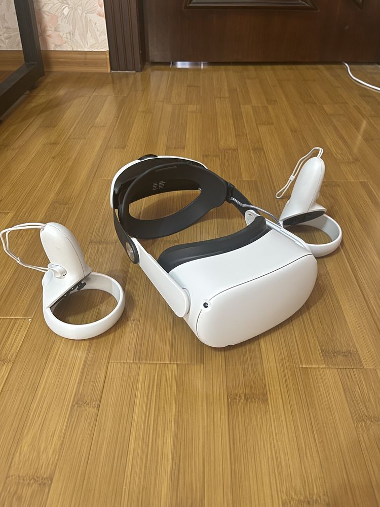 Oculus Quest 2 [+Оригинал провод, +Удобный ремешок с Повербанком]