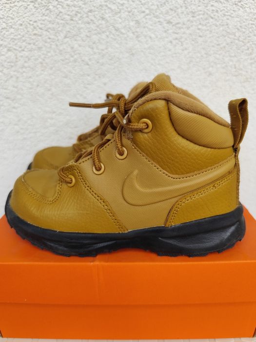 Детски кожени боти Nike Manoa номер 26