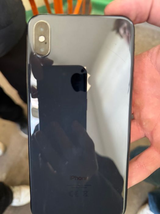 iPhone XS Max 64Gb