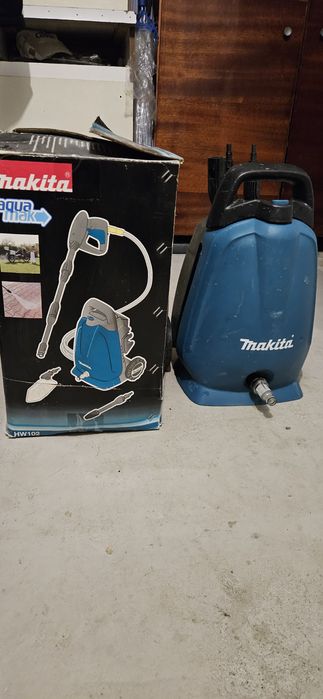 Aparat de spălat cu presiune  Makita