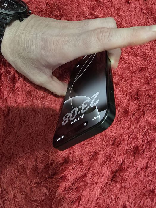 -Iphone 16Pro, 256Gb, 8Ram, Bat: 93%-337 cicluri incarcare, Stare foar