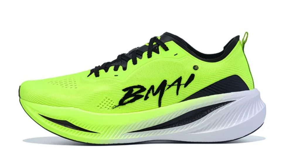 Продам кроссвоки