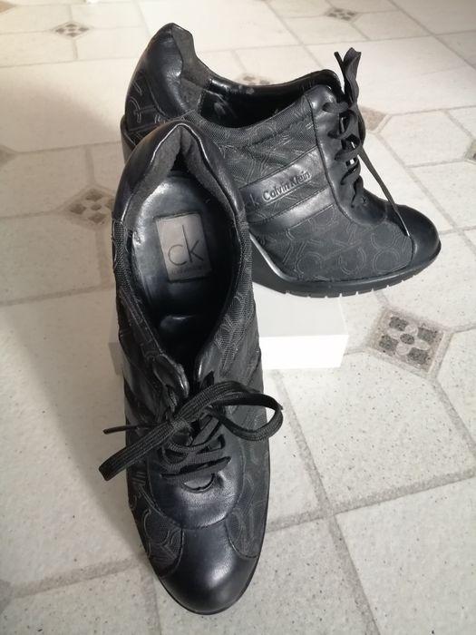 Обувки Calvin Klein 38 номер