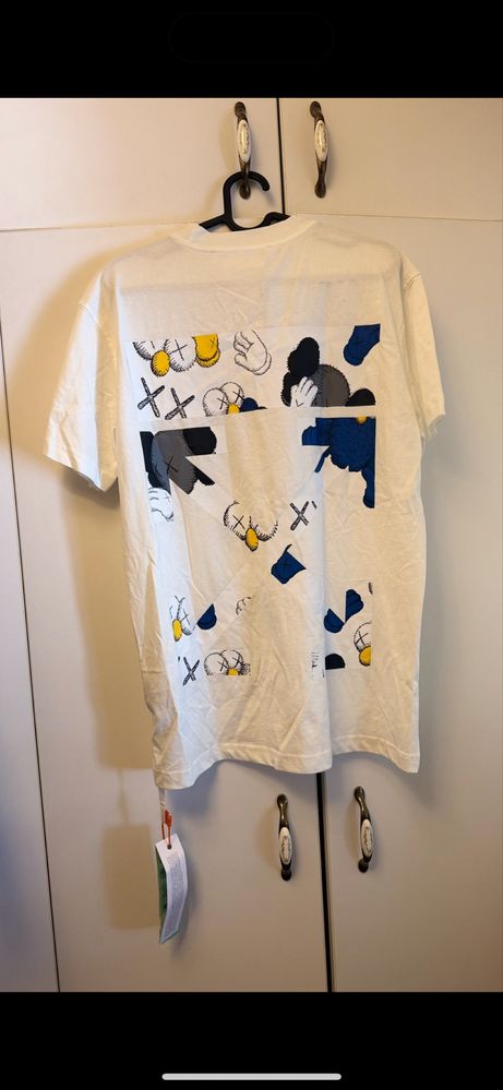 Tricou off white