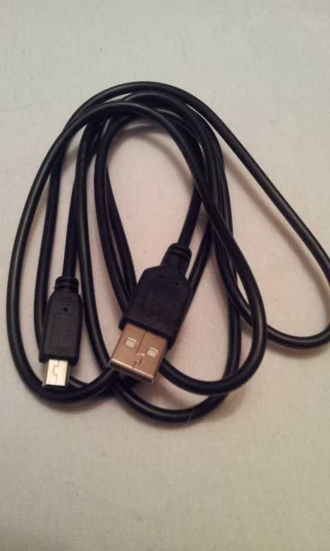 Cablu HDMI, VGA, USB, IDE, alimentare 220V, retea (cabluri diverse)